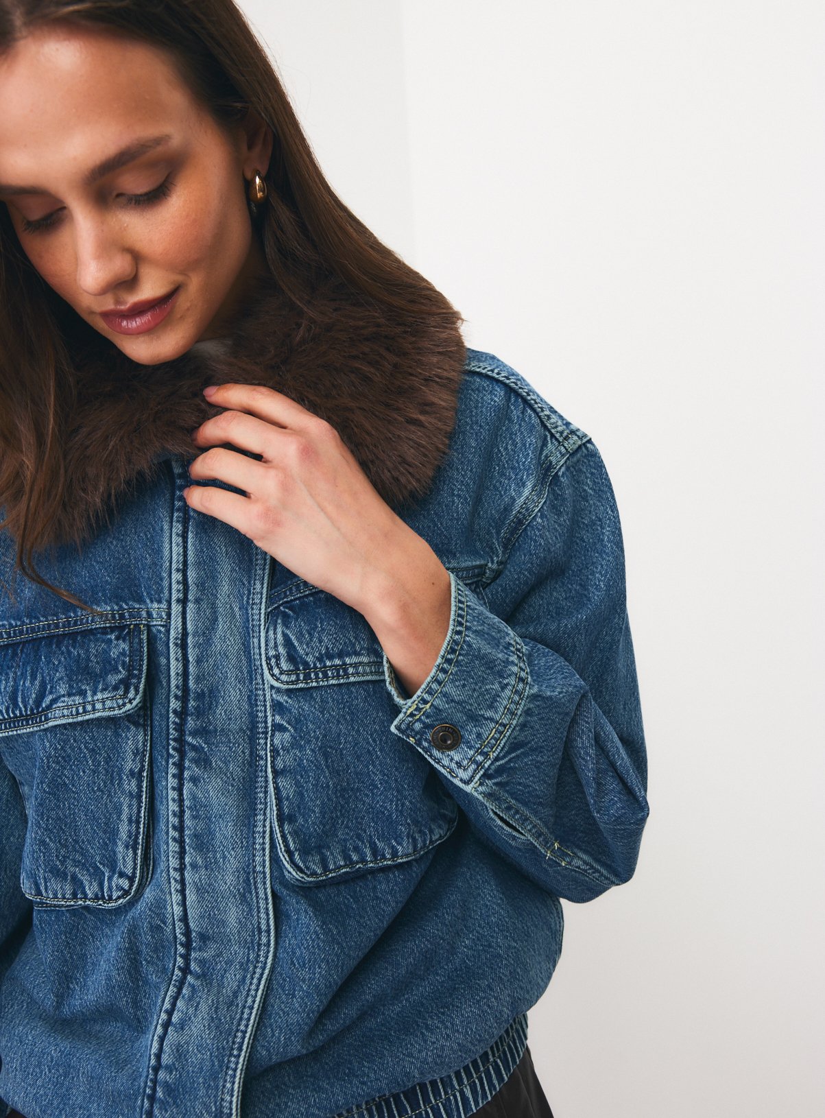 Mid Wash Faux Fur Denim Jacket 20 - Image 3 thumbnail
